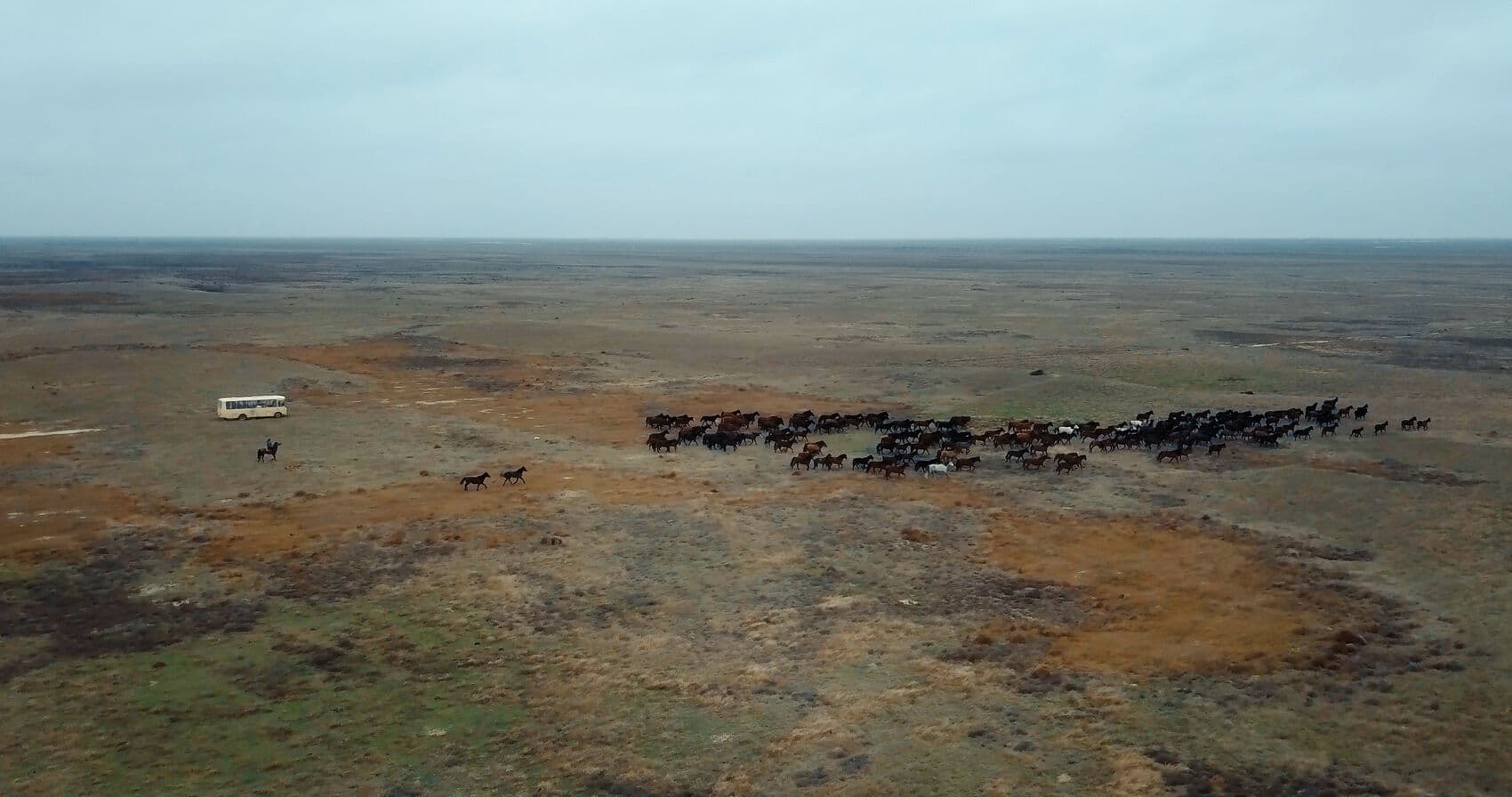 Frame from Protiv Vetra film