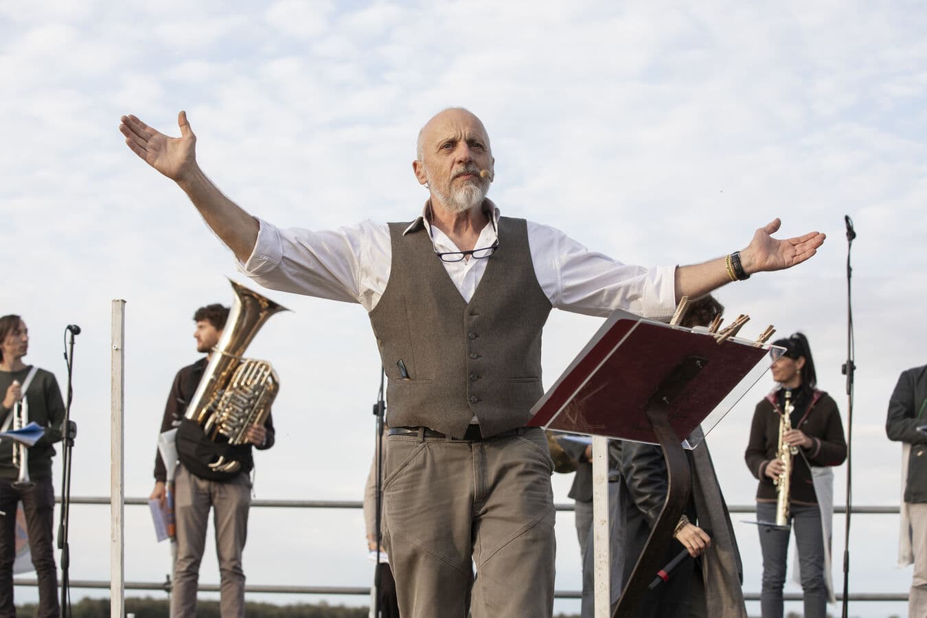 Frame from MAR DE MOLADA film